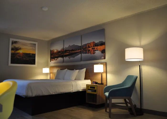 Days By Wyndham Hotel