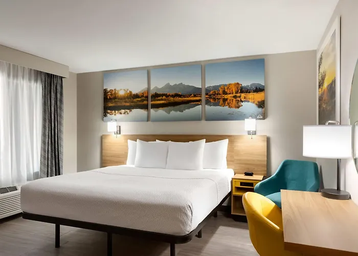 Days By Wyndham Hotel